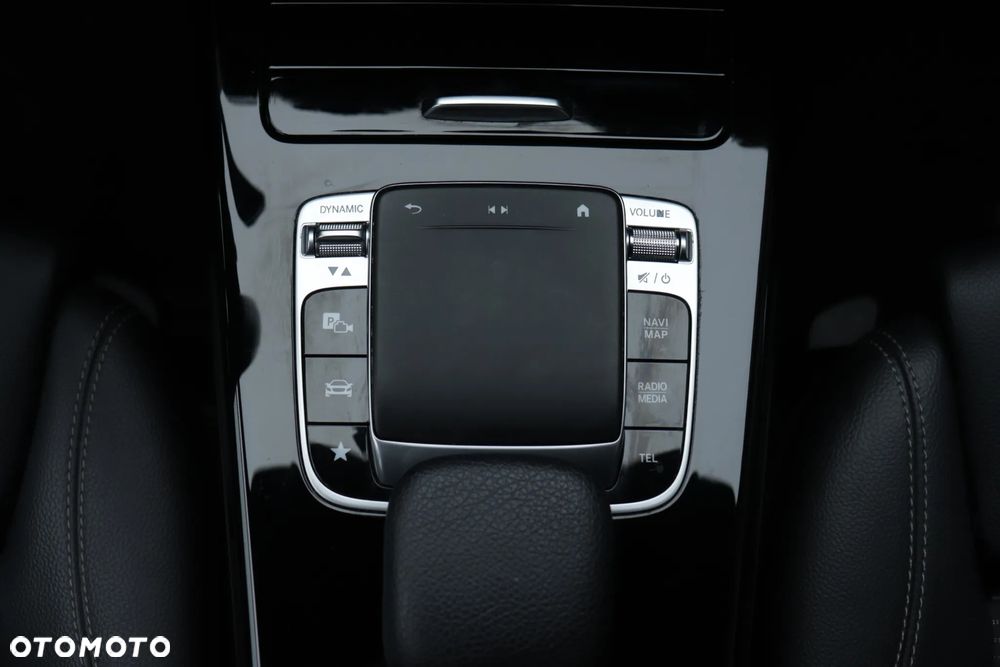 Mercedes-Benz Klasa A 200 7G-DCT - 26