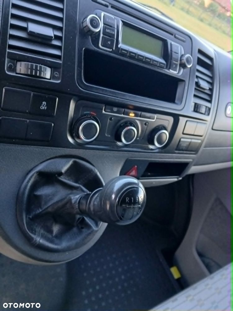 Volkswagen Transporter - 17