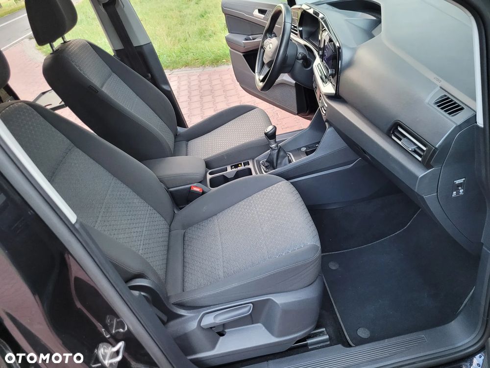 Ford Tourneo Connect 1.5 EcoBoost Titanium - 9
