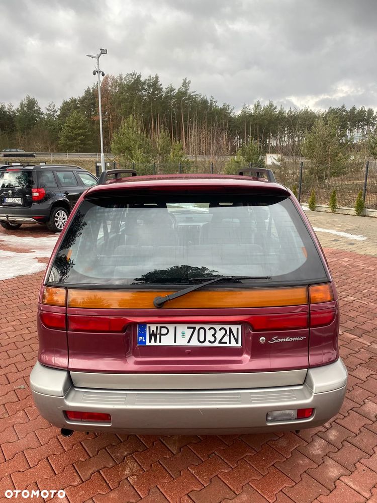 Hyundai Santamo 2.0 - 7