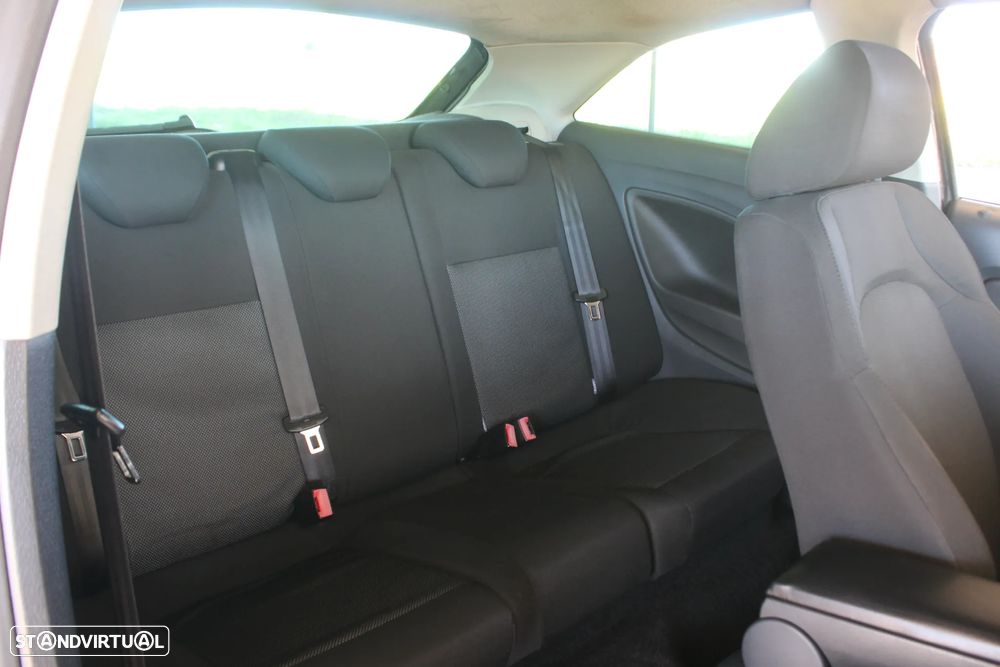 SEAT Ibiza 1.6 TDI Sport DPF - 43