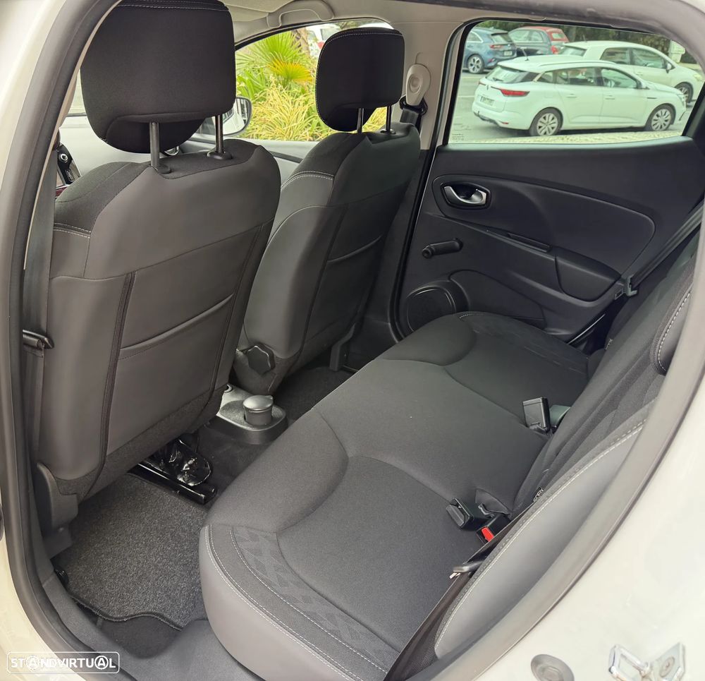 Renault Clio 0.9 TCe Limited - 21