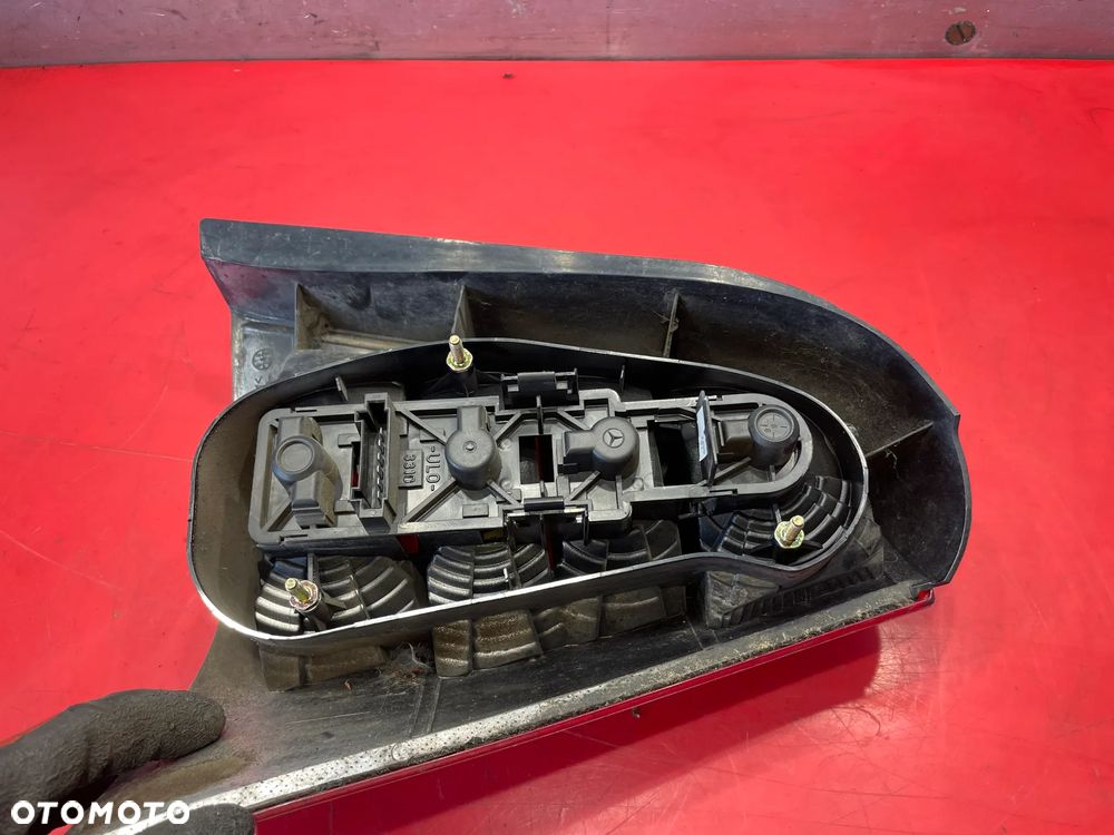 Lampa tył mercedes w268 lewa prawa - 3