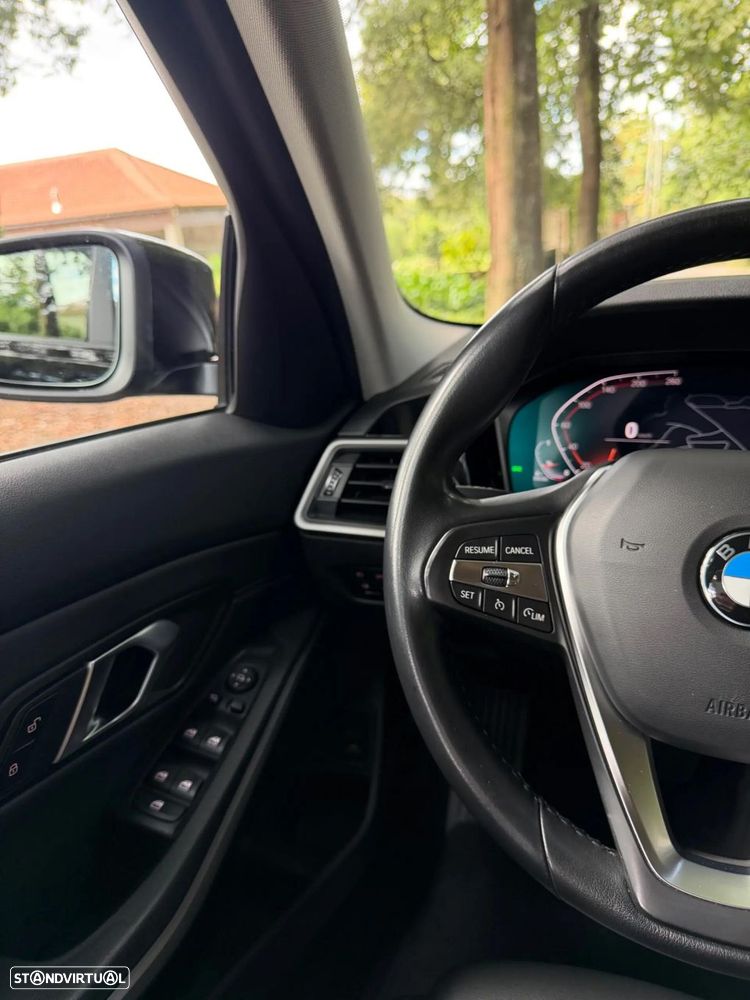 BMW 318 - 22