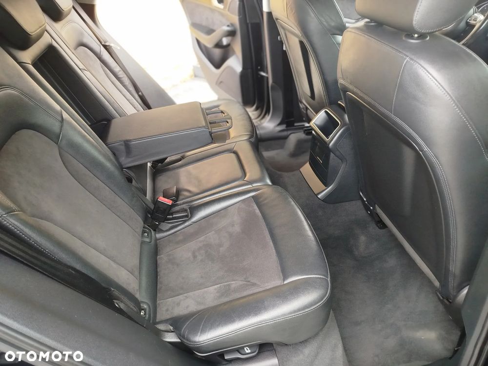 Audi Q5 2.0 TDI quattro S tronic - 28
