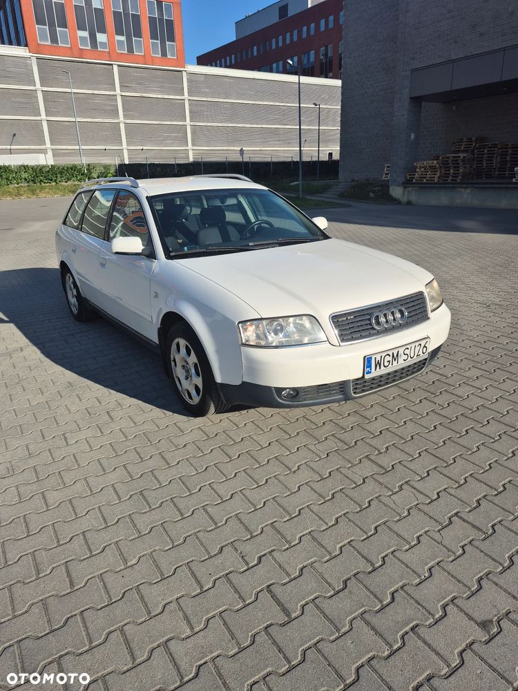 Audi A6 Avant - 2