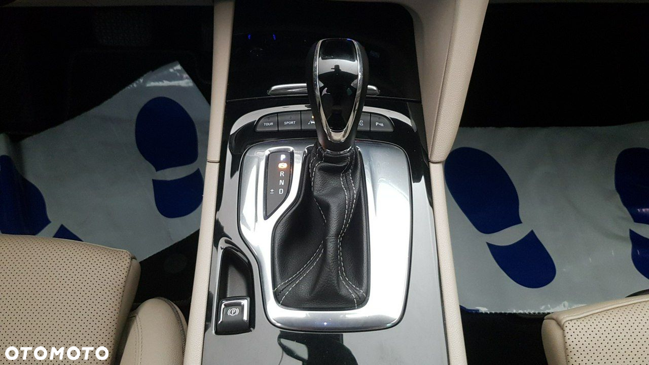 Opel Insignia - 31