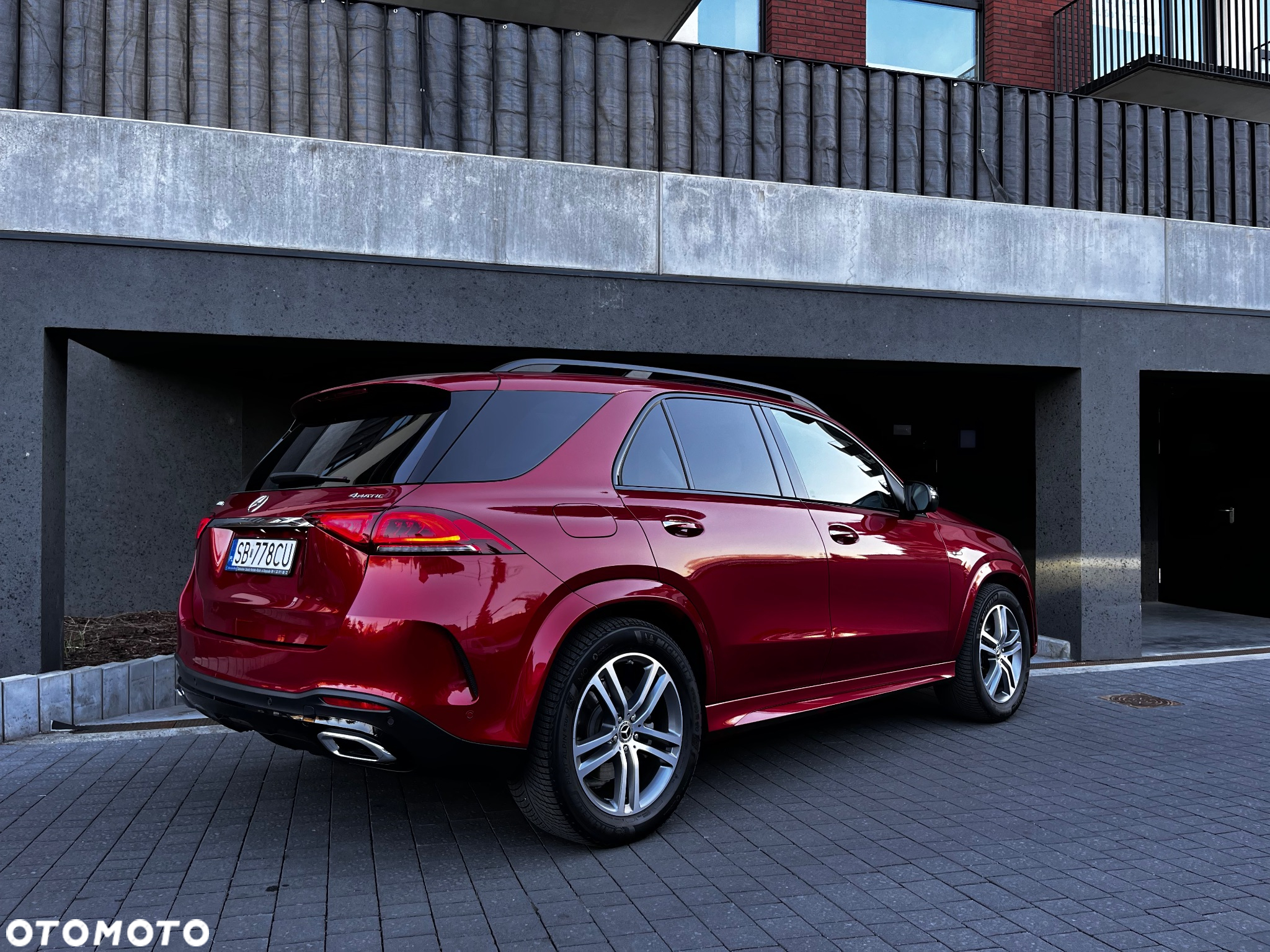 Mercedes-Benz GLE Coupe 350 e 4-Matic Premium Plus - 4