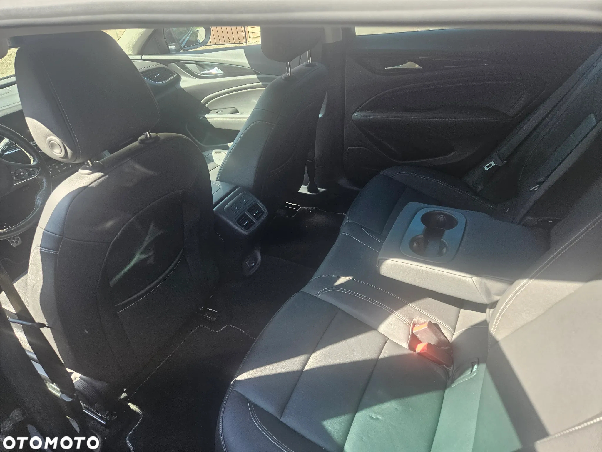 Opel Insignia 2.0 CDTI Exclusive S&S - 9