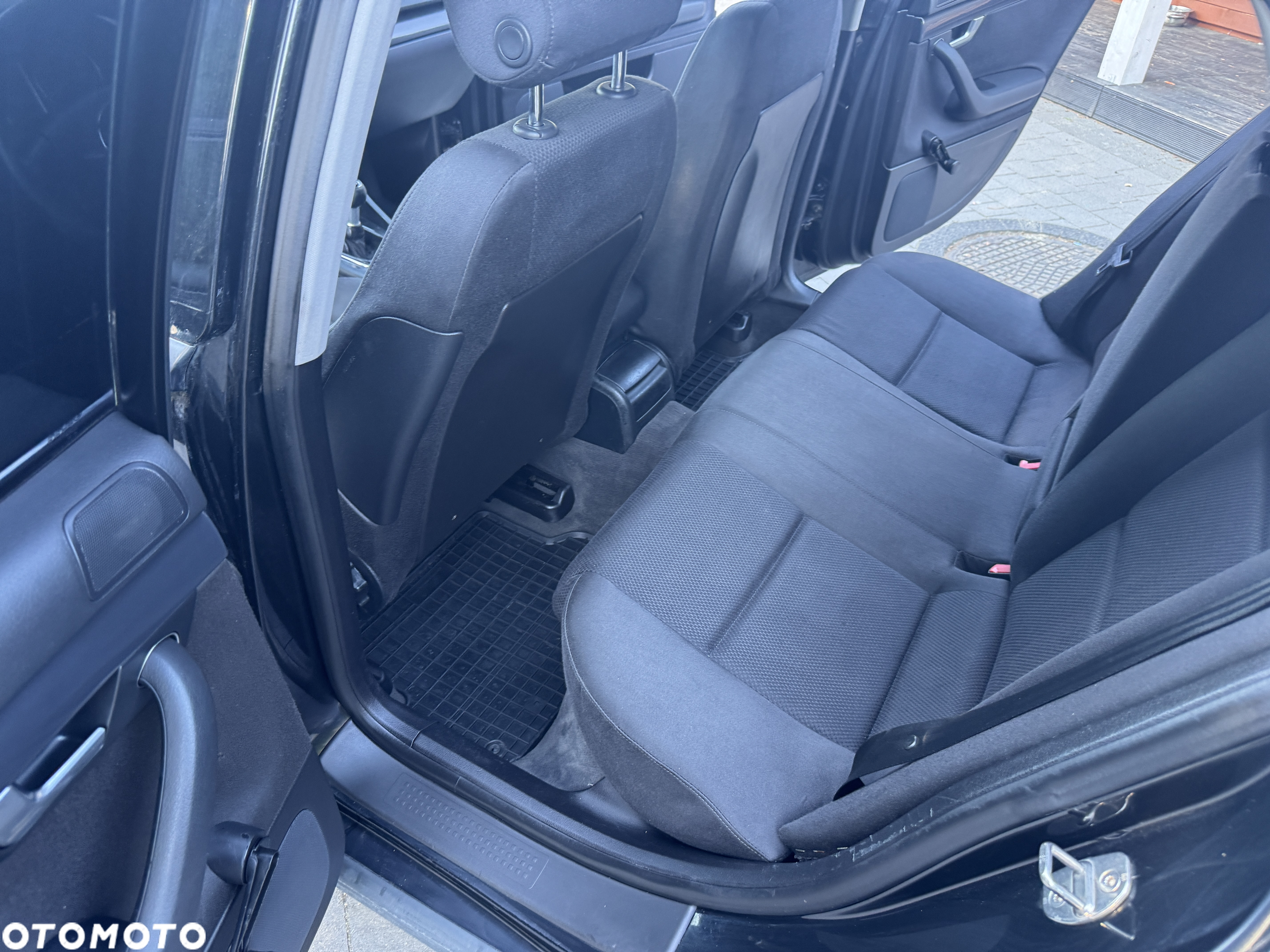 Audi A4 Avant 1.8T - 7