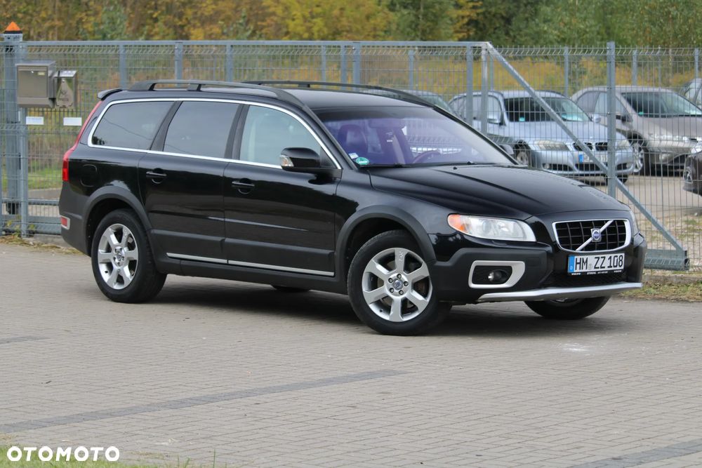 Volvo XC 70 D5 AWD Summum - 3