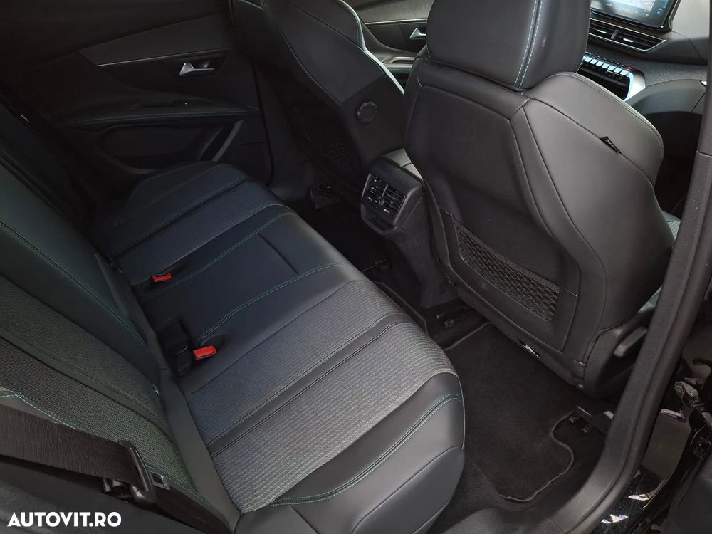 Peugeot 3008 PHEV 225 EAT8 Allure Pack - 12