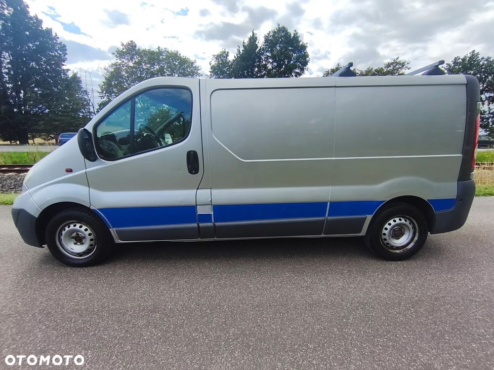 Opel Vivaro - 7