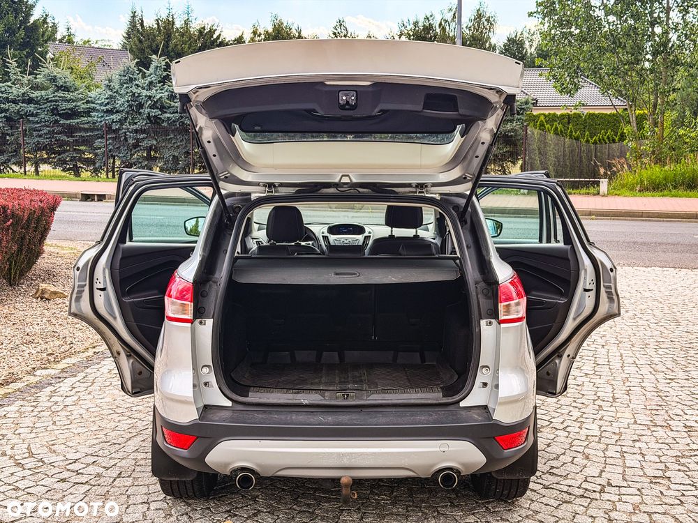 Ford Kuga 1.5 EcoBoost 2x4 Titanium - 5
