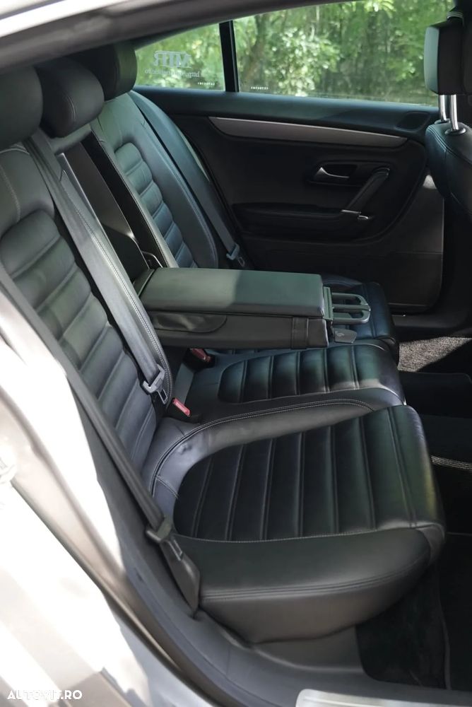 Volkswagen Passat CC 2.0 TDI BlueMotion Technology DSG Exclusive - 22