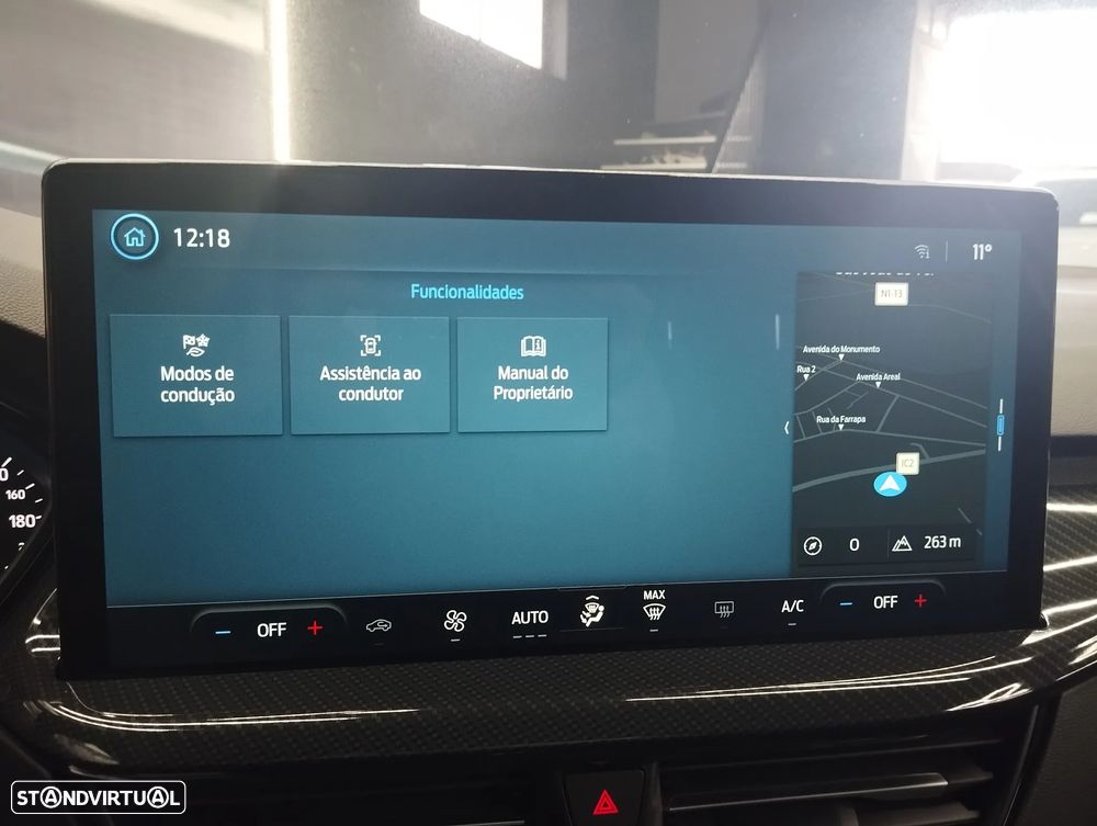 Ford Focus 1.0 EcoBoost MHEV ST-Line - 31