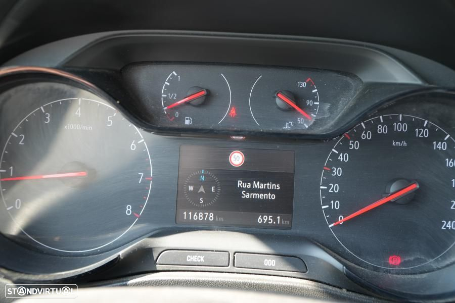 Opel Crossland 1.2 Business - 11