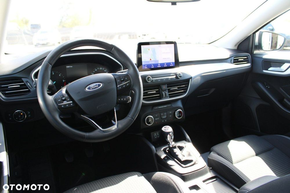 Ford Focus - 16