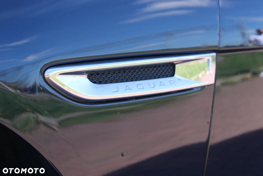 Jaguar XF 20d Prestige - 15