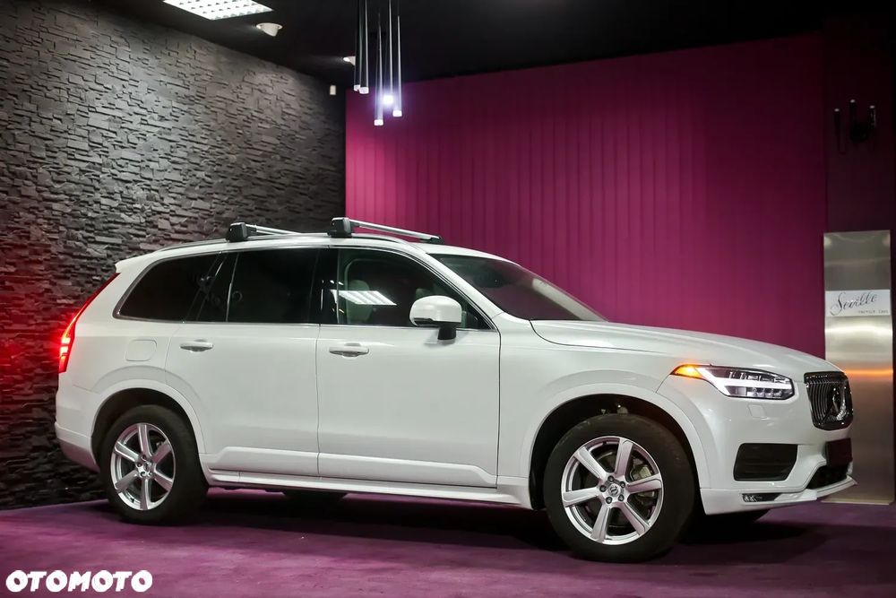 Volvo XC 90 T5 AWD Inscription 7os - 12