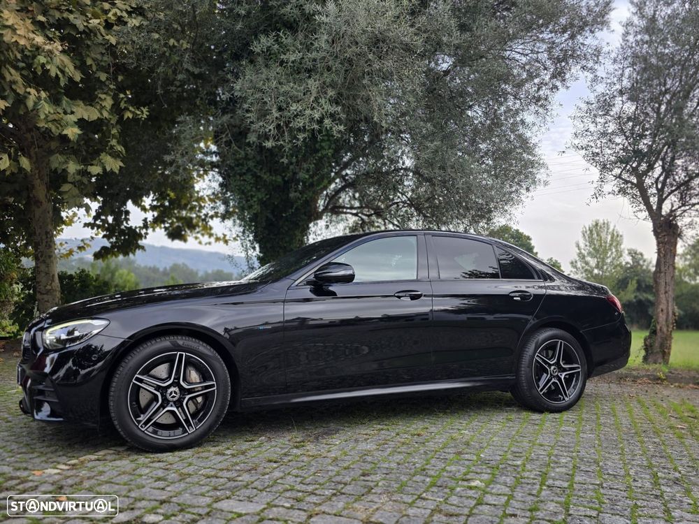 Mercedes-Benz E 300 - 4