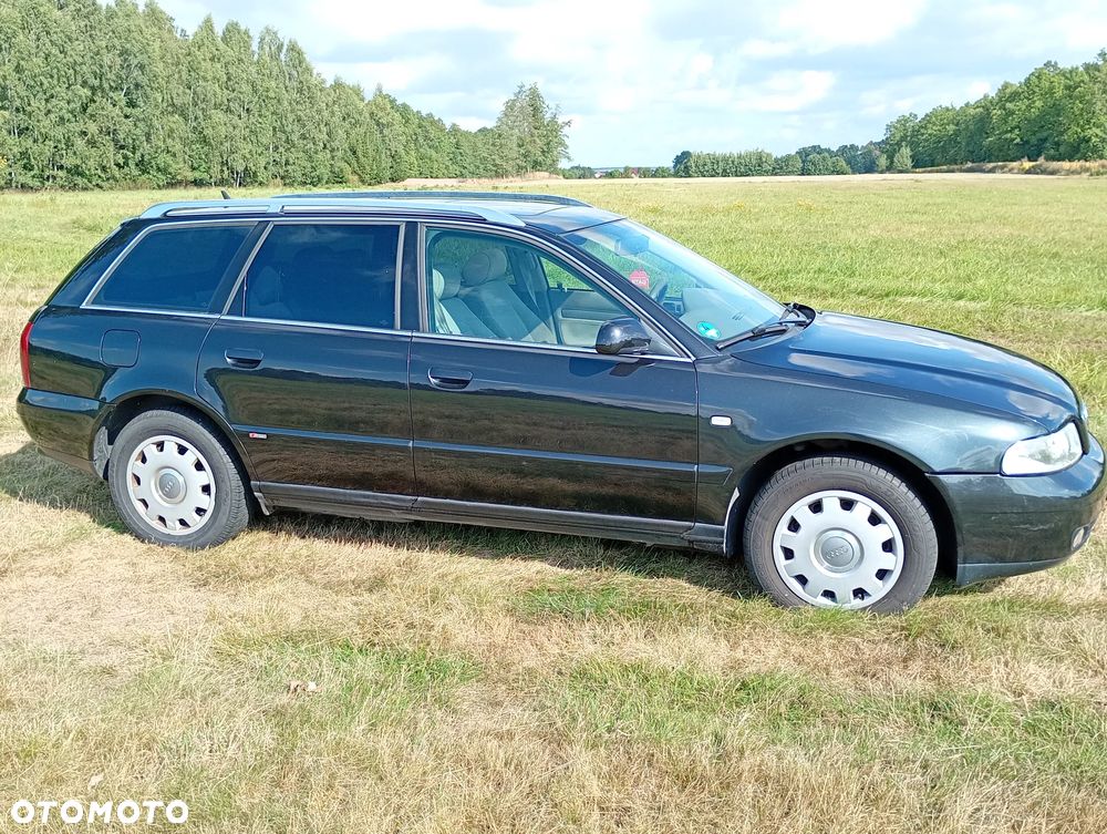 Audi A4 Avant - 28