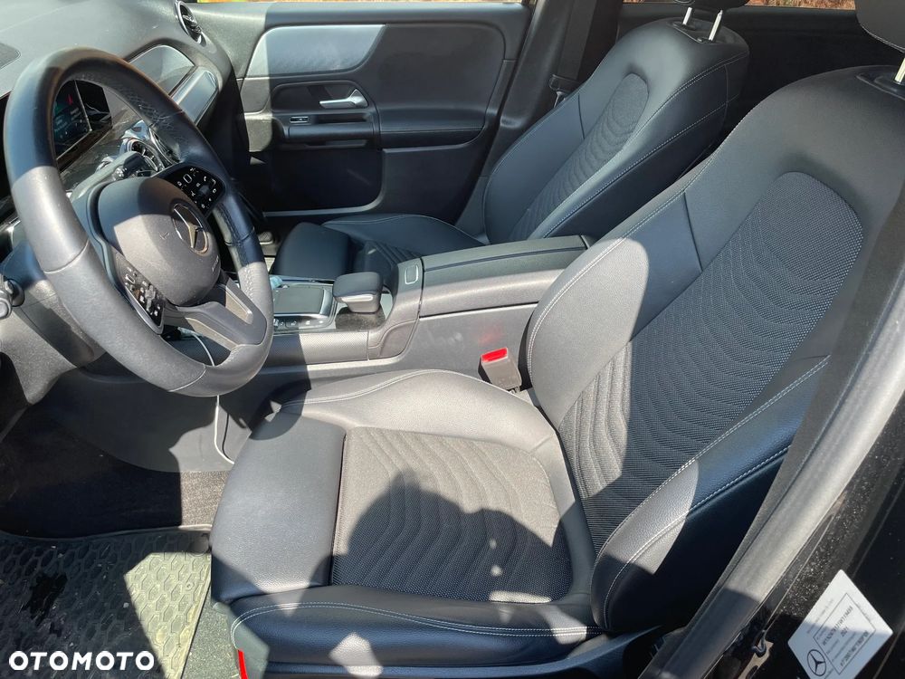 Mercedes-Benz GLB 200 d 4-Matic 8G-DCT - 7