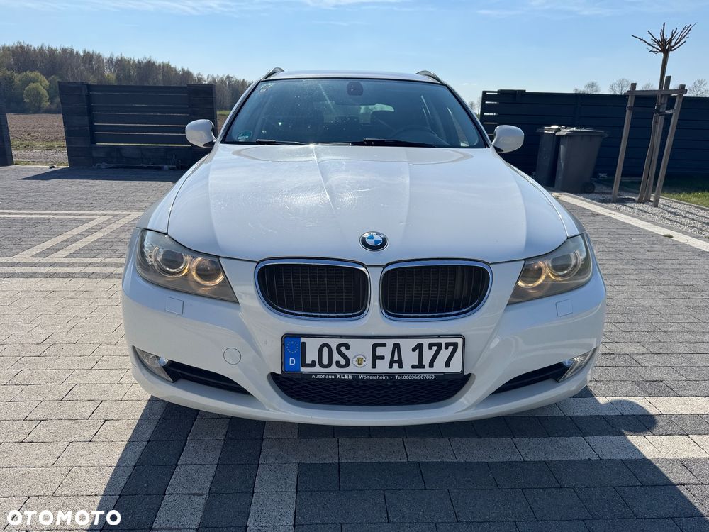 BMW Seria 3 318d DPF Edition Lifestyle - 2