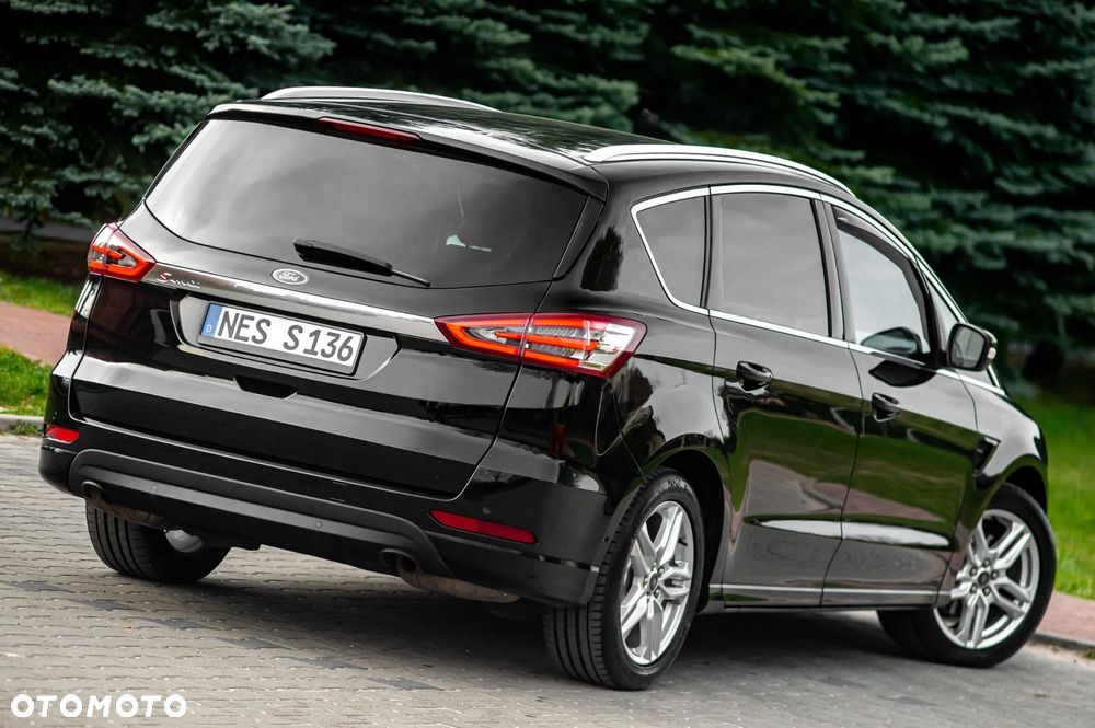 Ford S-Max 2.0 TDCi Allrad Titanium - 16