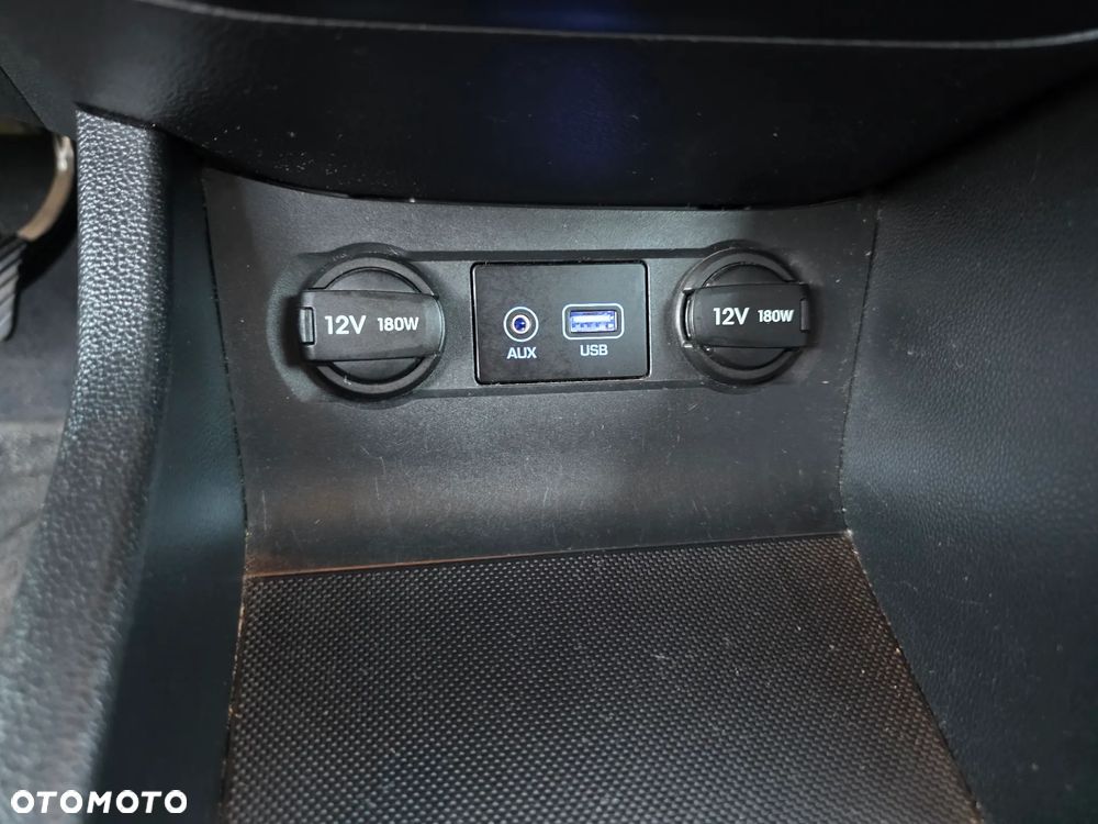 Hyundai i20 1.1 CRDi Classic + - 27