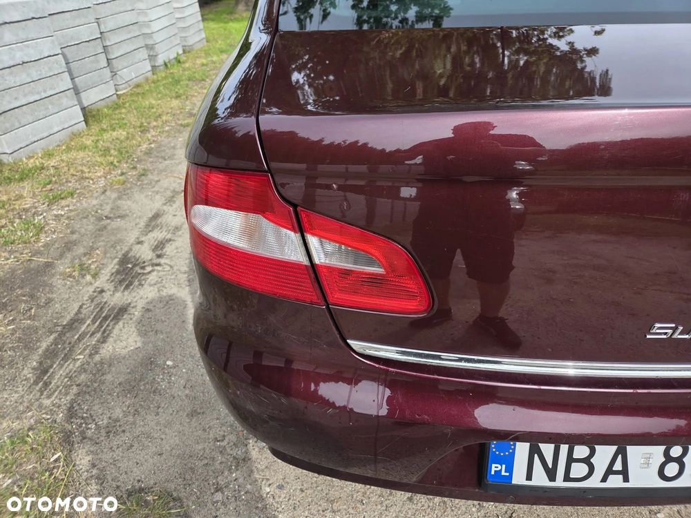 Skoda Superb 2.0 TDI Ambition DSG - 12