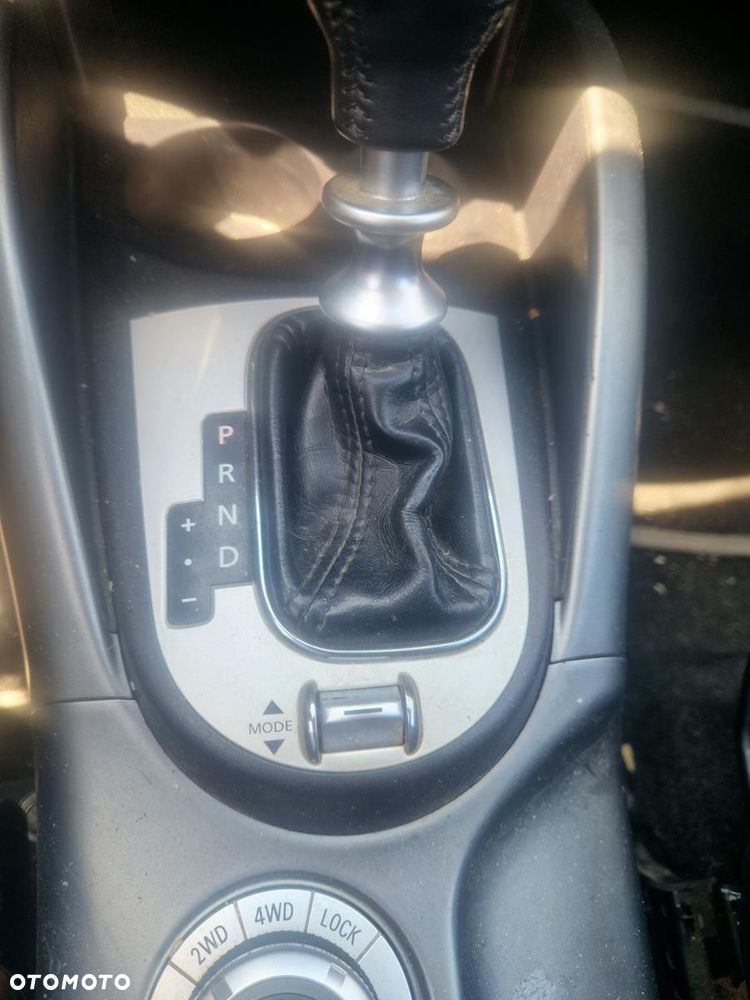 Citroën C-Crosser 2.2 HDi Exclusive DCS - 14