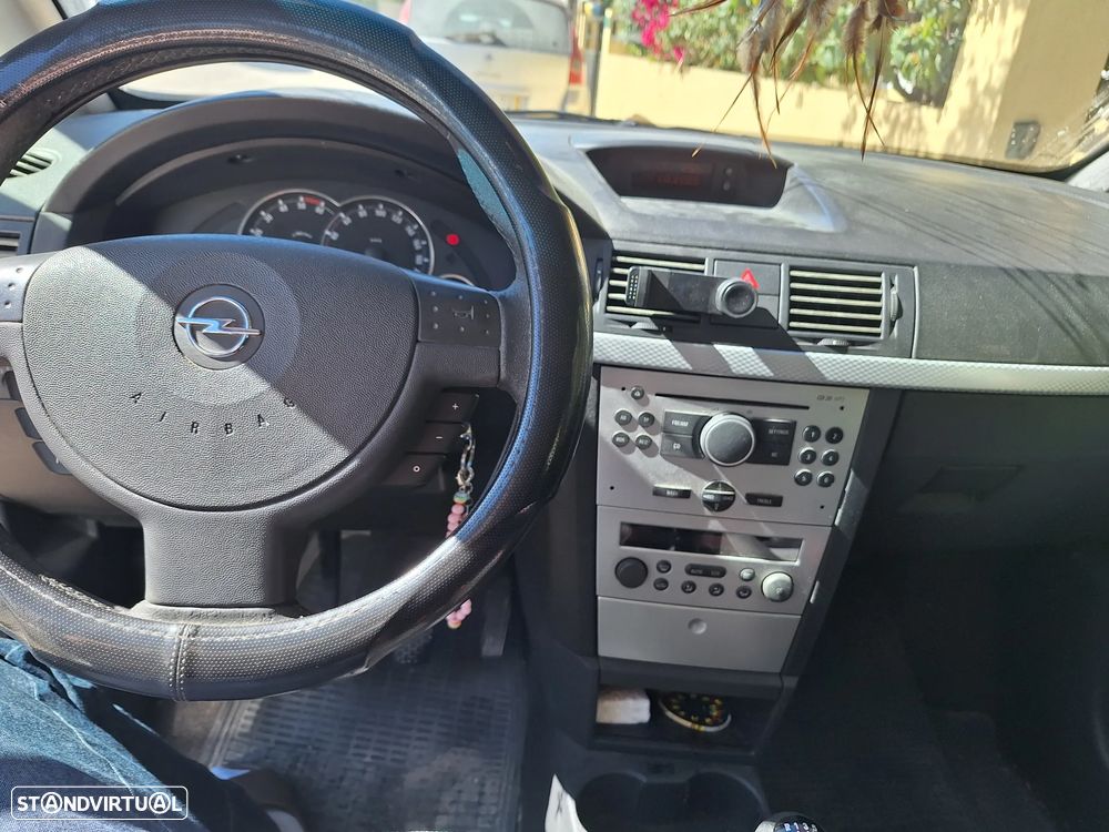 Opel Meriva 1.3 CDTI Cosmo - 4