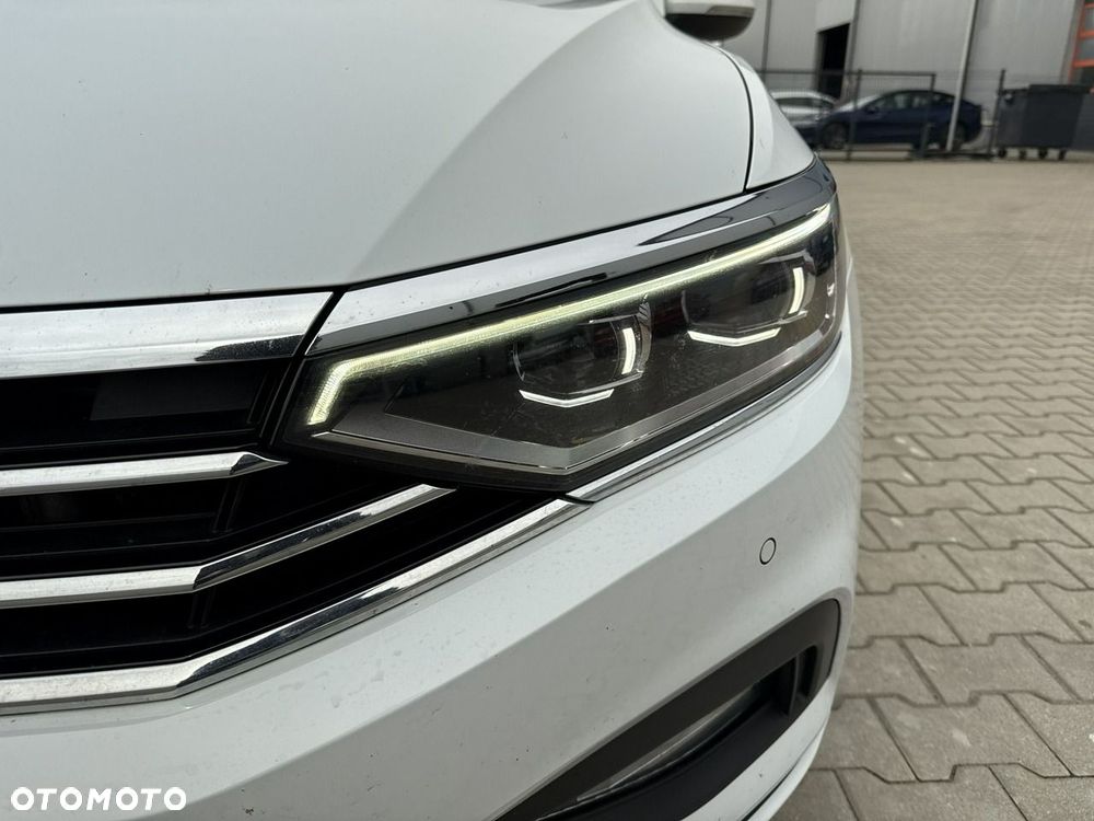 Volkswagen Passat 2.0 TDI SCR DSG Business - 9