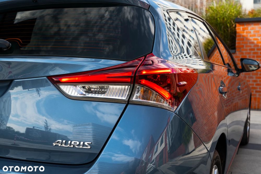 Toyota Auris 1.6 Comfort MS - 24