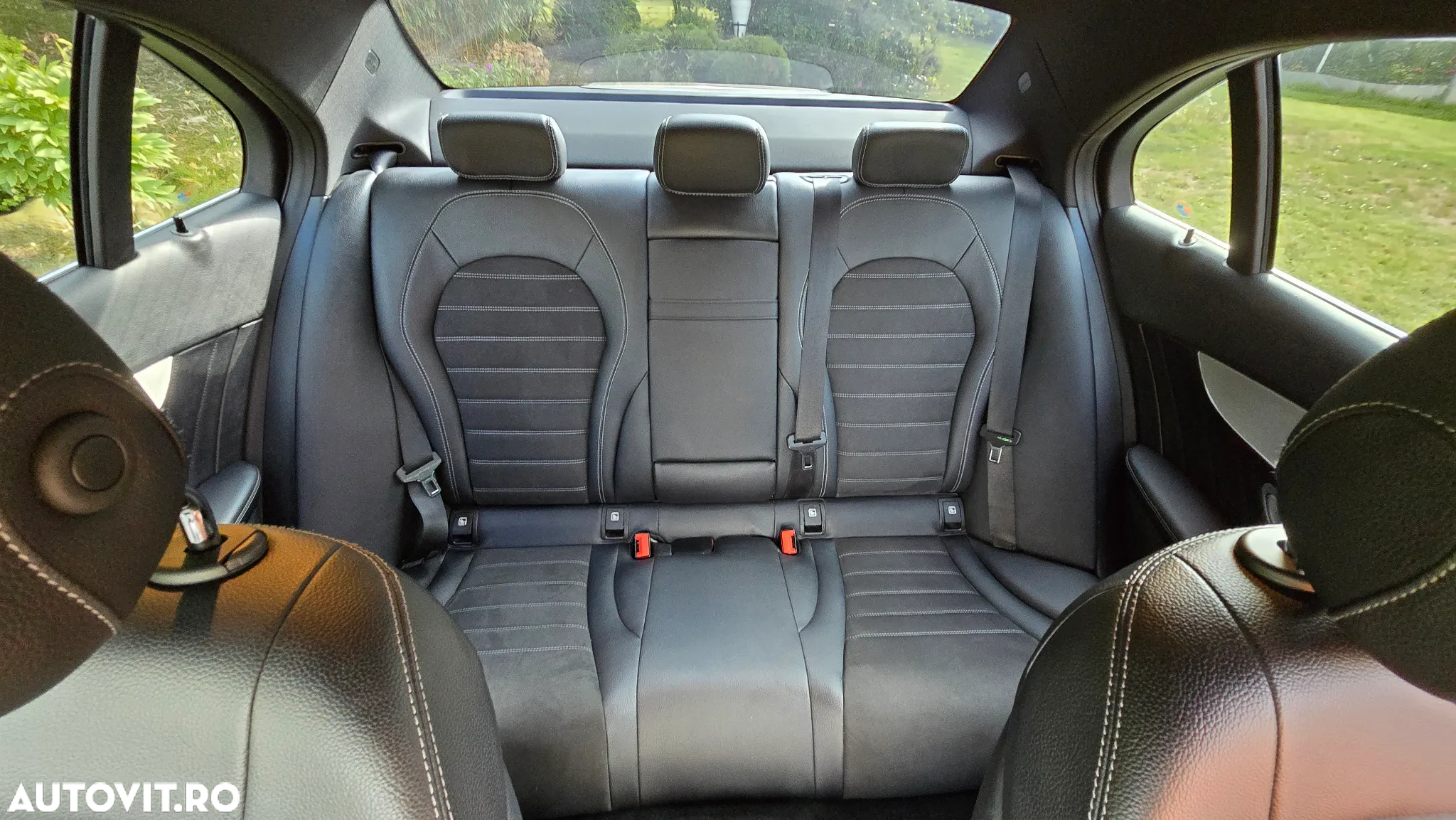 Mercedes-Benz C 220 d 9G-TRONIC AMG Line - 30
