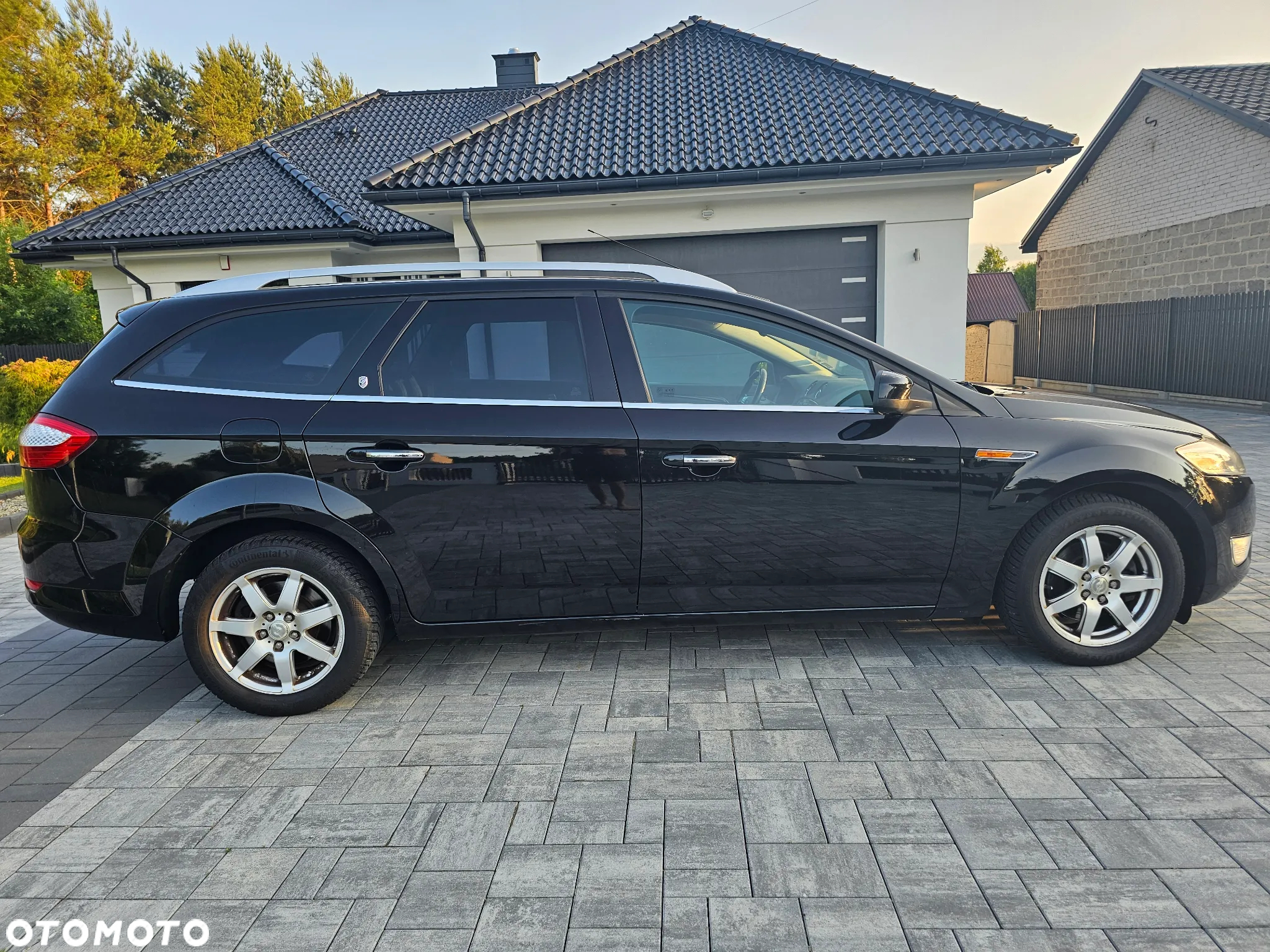 Ford Mondeo 2.0 FF Ghia - 5