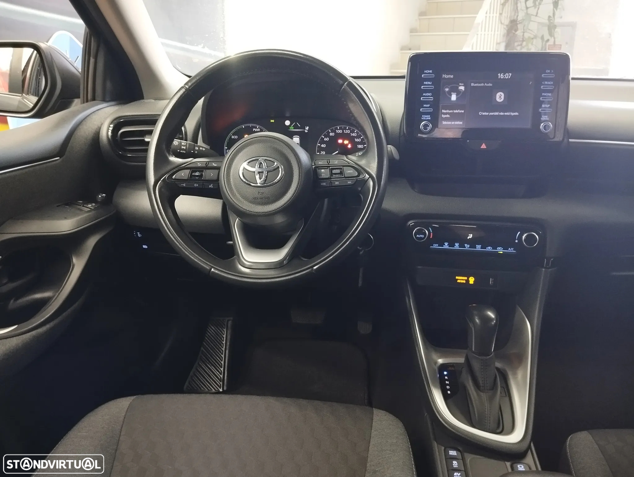 Toyota Yaris 1.5 HDF GR Sport - 14