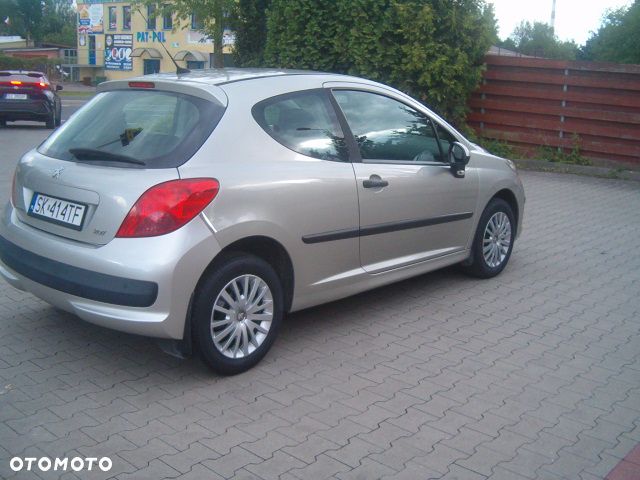 Peugeot 207 - 5