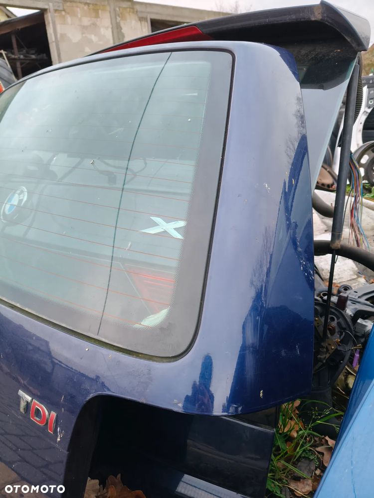 Klapa bagażnika passat B5 fl granat niebieska kombi - 3