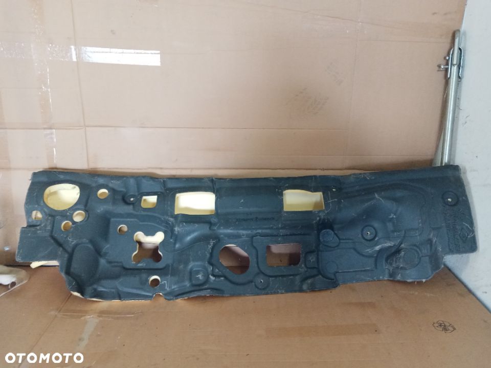 Wygłuszenie ściany grodziowej Renault Trafic III Vivaro B 673505547R 93868152 - 1
