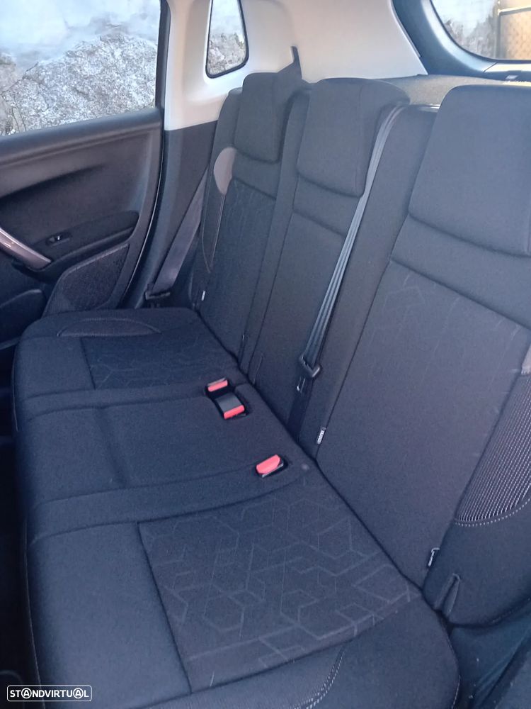 Peugeot 2008 1.6 BlueHDi Style - 17