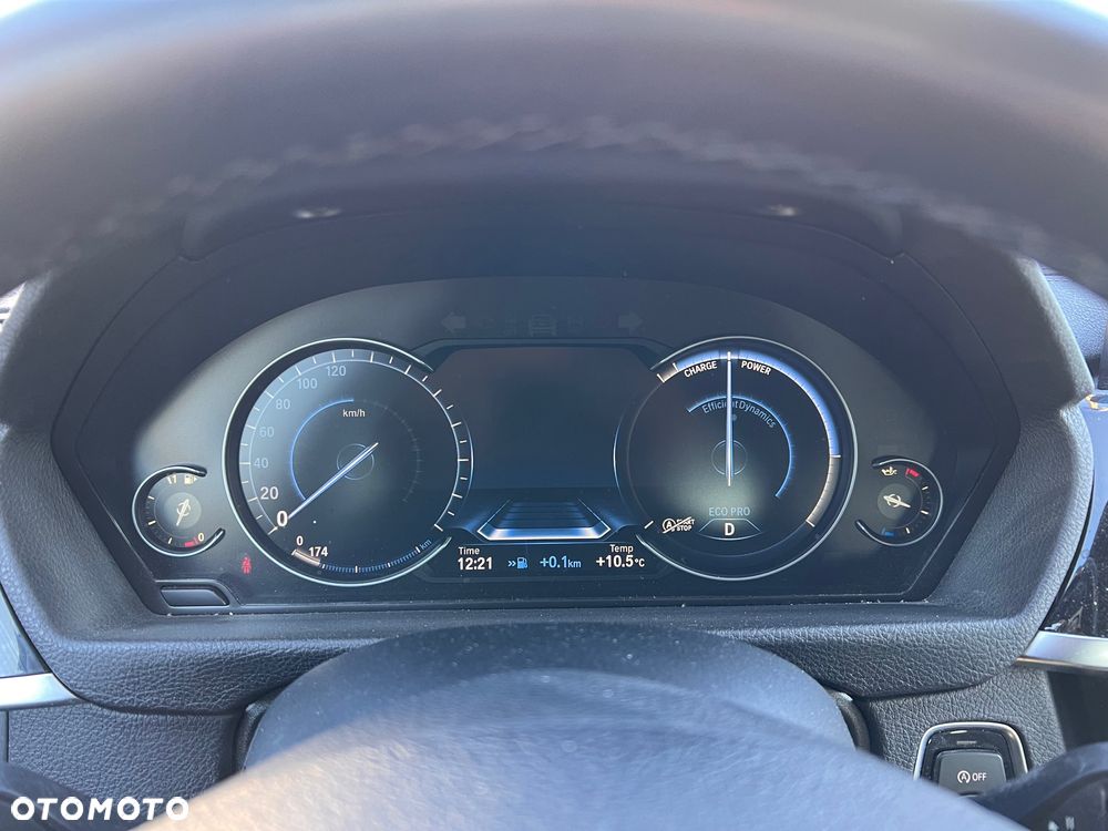 BMW Seria 3 320i Luxury Line Purity - 16