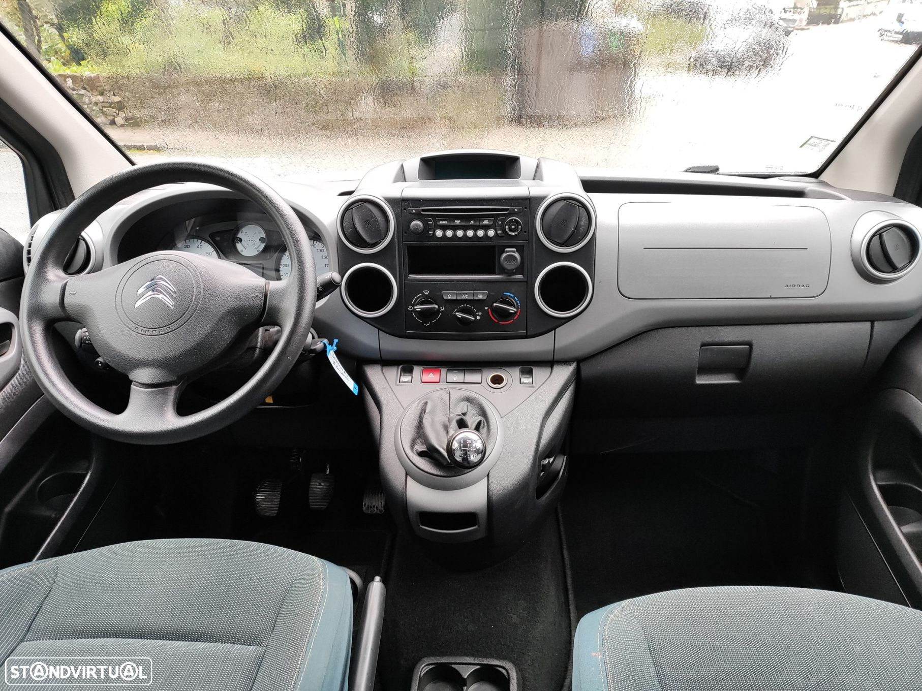 Citroën Berlingo 1.6 BlueHdi 100cv - 5 Lugares - 6