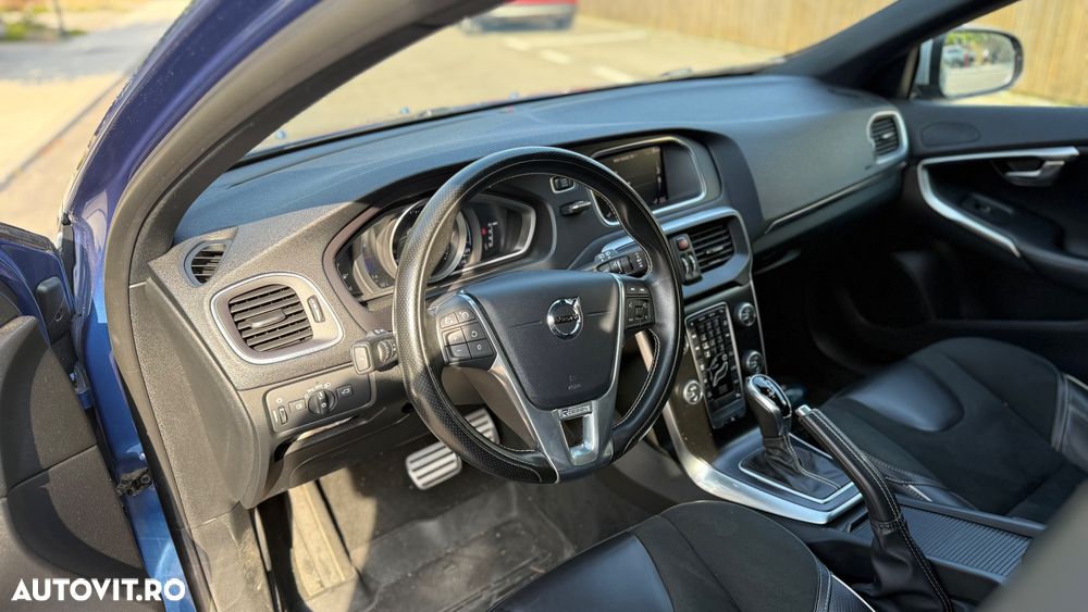 Volvo V40 T3 Aut. Inscription - 9