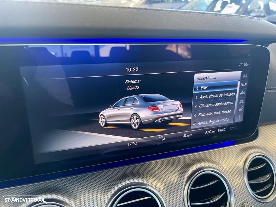 Mercedes-Benz E 220 d AMG Line - 26
