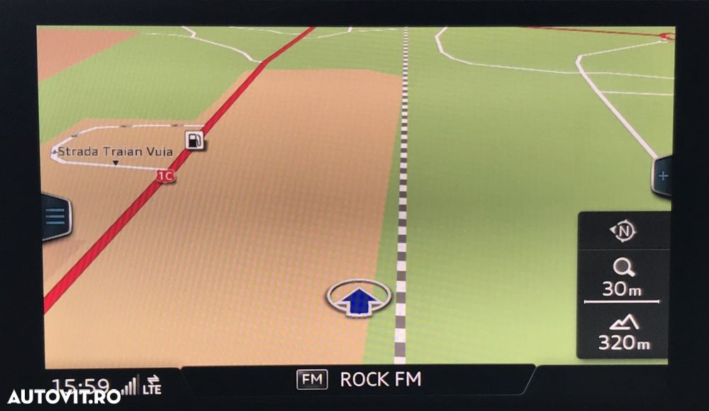 Audi A4 2.0 TDI DPF clean multitronic Attraction - 30