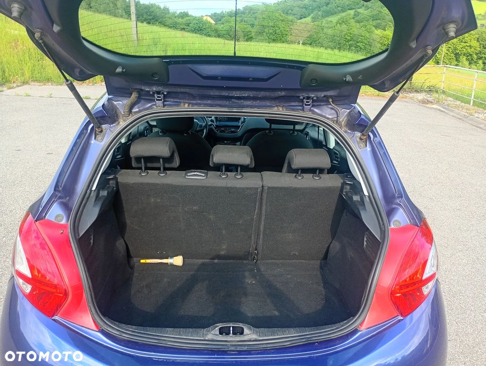 Peugeot 208 1.4 VTi Access - 13