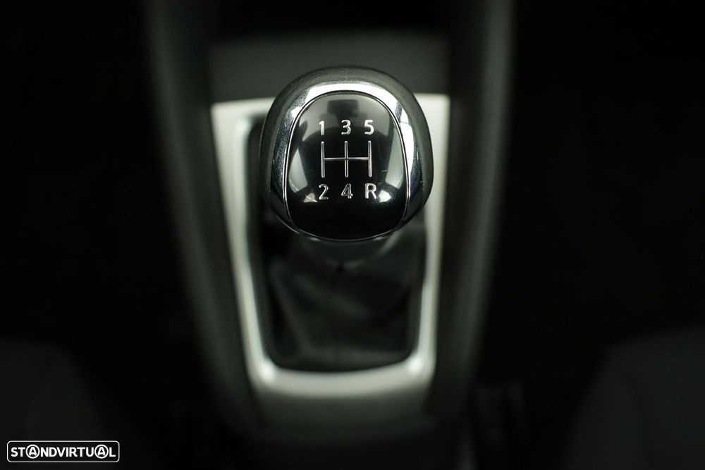 Nissan Micra 1.0 IG-T Acenta - 12