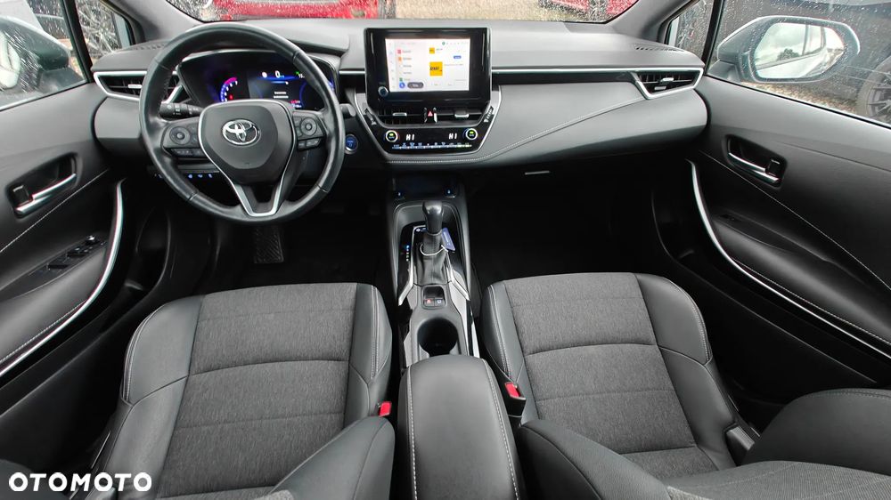 Toyota Corolla 1.8 Hybrid Comfort - 12